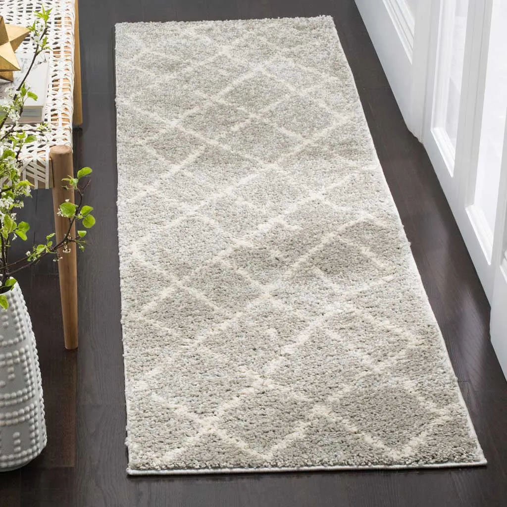 Berber Shag Light Gray/Cream Runner Rug