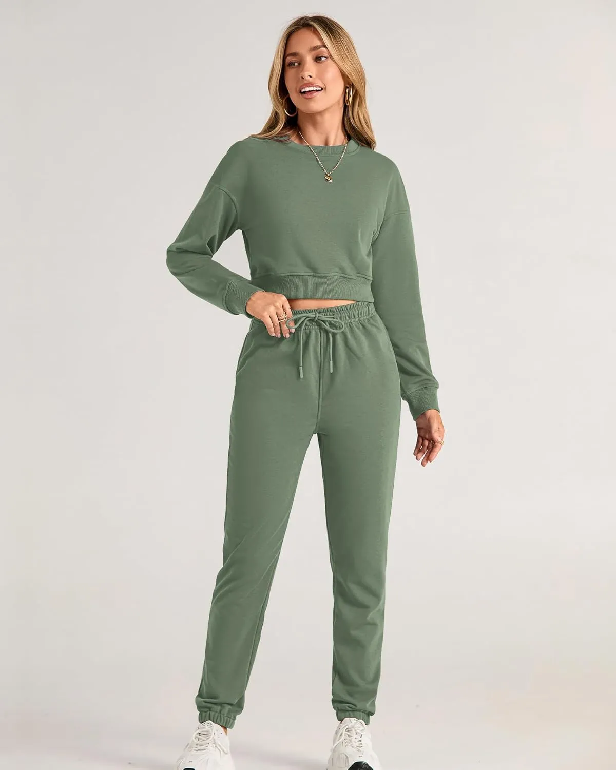 BTFBM Women 2 Piece Outfits Long Sleeve Crop Top Pullover Drawstring Pant Jogger Set Casual Sweatsuits Tracksuit Pockets