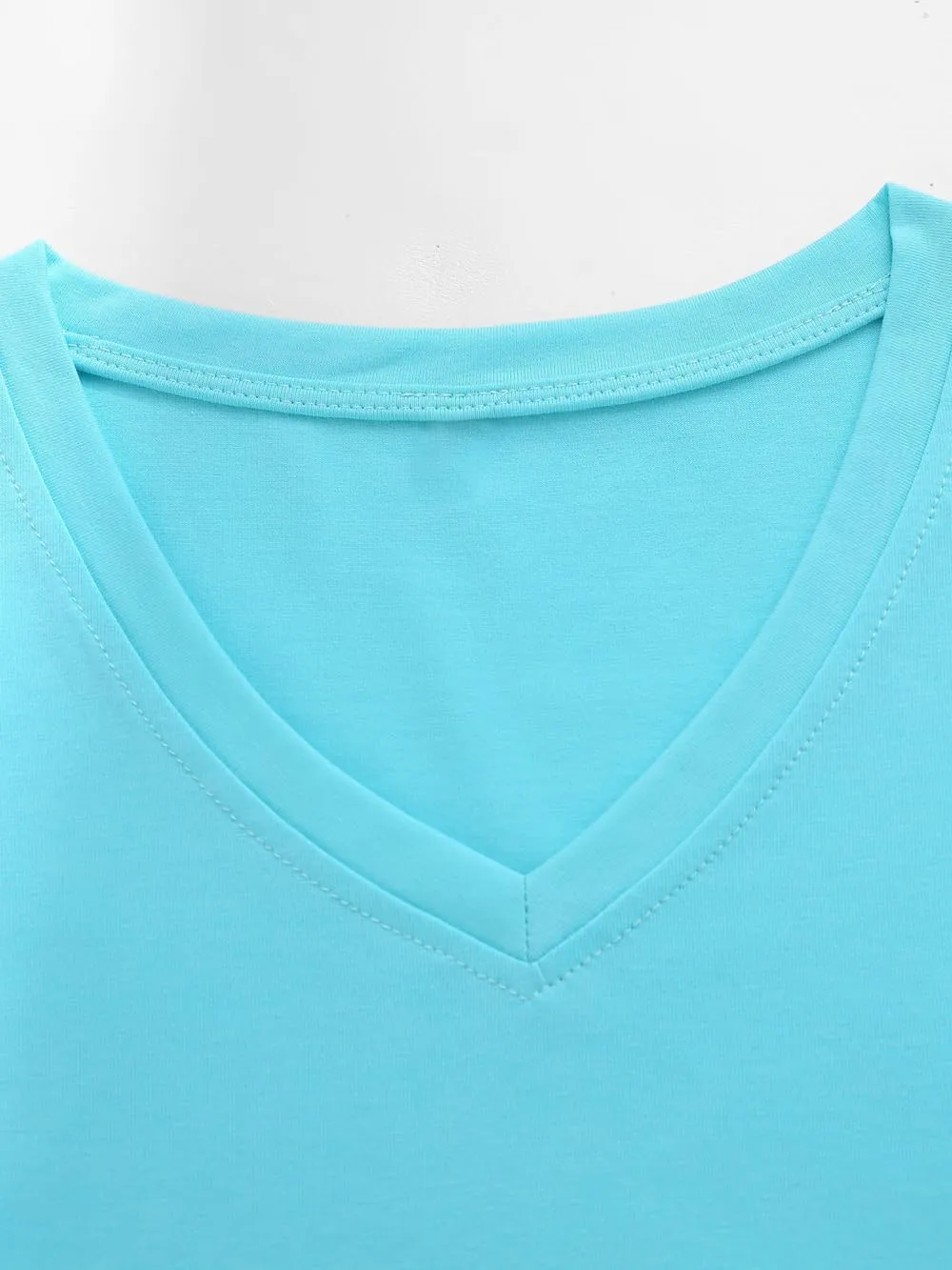 Womens V Neck Funny Massage Therapist T-Shirt Massage Therapy Graphic Tees Casual Summer Printed Short Sleeve Tops